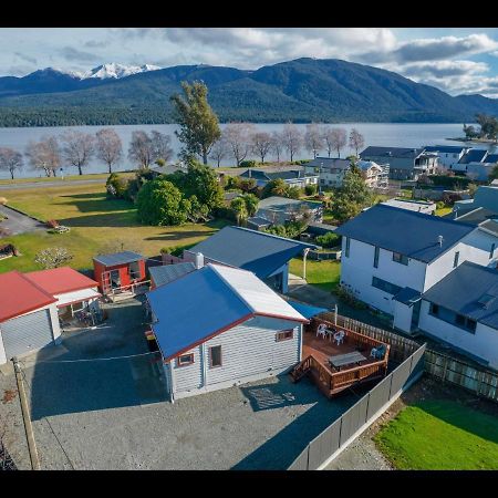 Te Anau Holiday Home - Free Wifi - Free Bikes & Kayaks - Short Walk To Lake & Town - Top Views מראה חיצוני תמונה