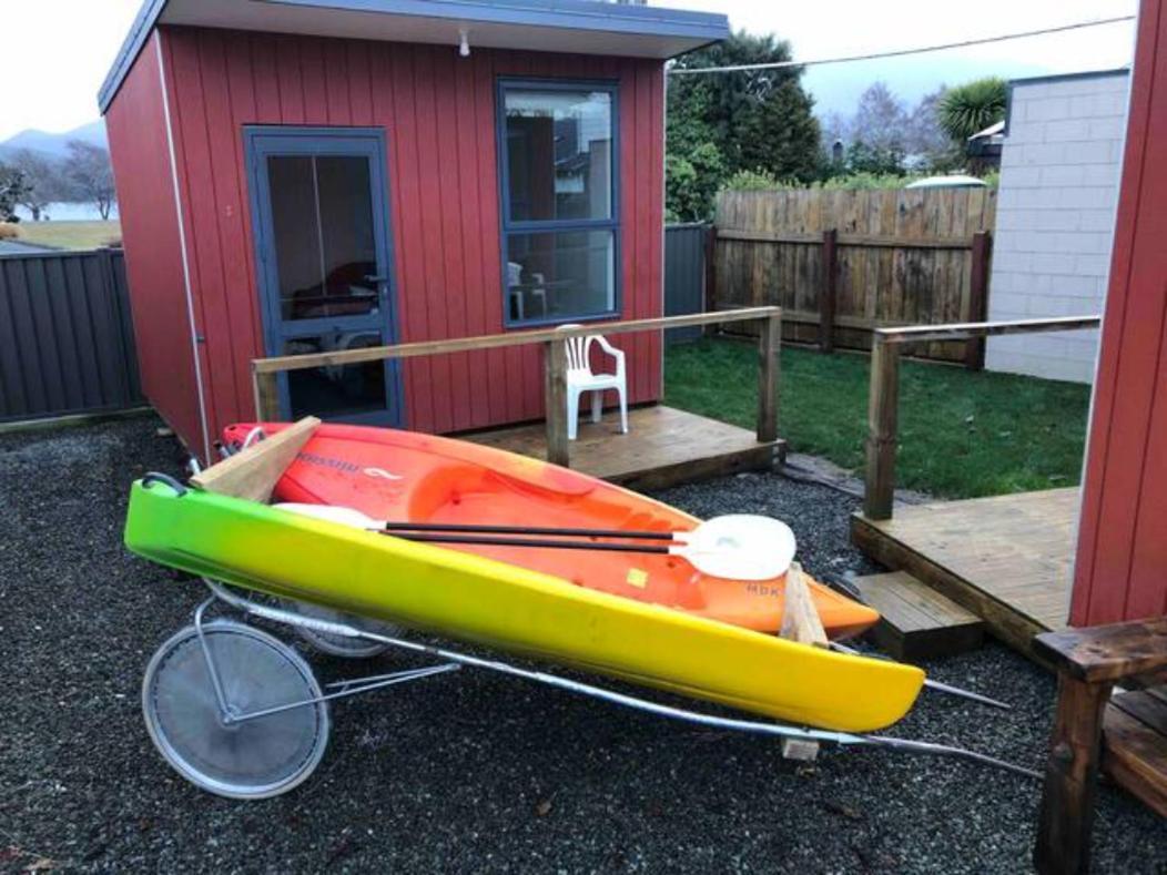Te Anau Holiday Home - Free Wifi - Free Bikes & Kayaks - Short Walk To Lake & Town - Top Views מראה חיצוני תמונה