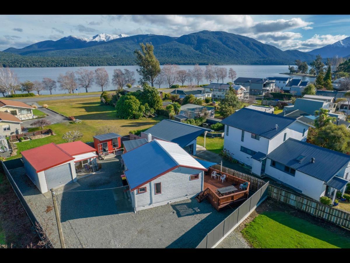 Te Anau Holiday Home - Free Wifi - Free Bikes & Kayaks - Short Walk To Lake & Town - Top Views מראה חיצוני תמונה