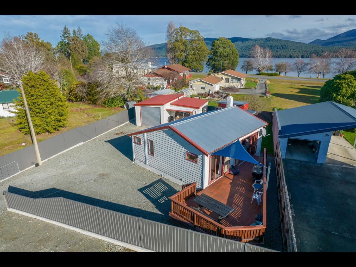 Te Anau Holiday Home - Free Wifi - Free Bikes & Kayaks - Short Walk To Lake & Town - Top Views מראה חיצוני תמונה
