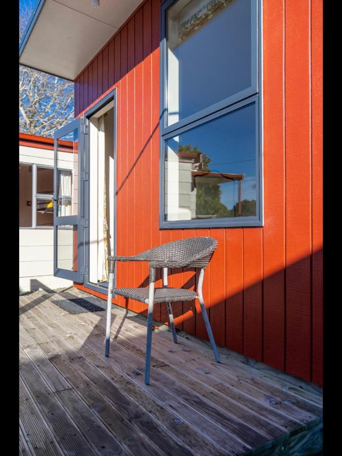 Te Anau Holiday Home - Free Wifi - Free Bikes & Kayaks - Short Walk To Lake & Town - Top Views מראה חיצוני תמונה